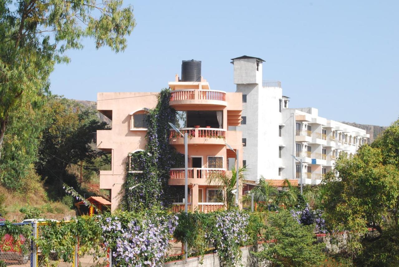 Willa Quinte Hills Residency Panchgani Zewnętrze zdjęcie