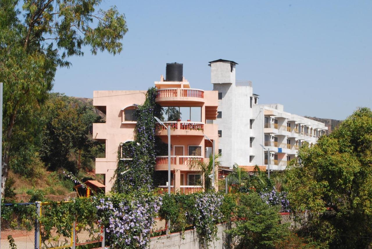 Willa Quinte Hills Residency Panchgani Zewnętrze zdjęcie